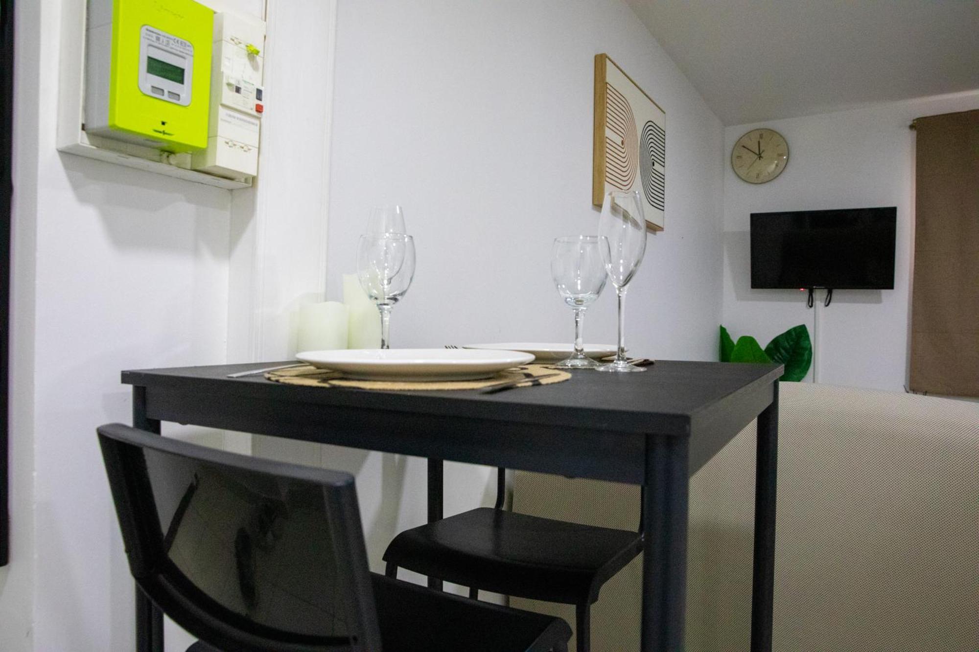Le Relax Place - Metro 5 Bobigny Luaran gambar