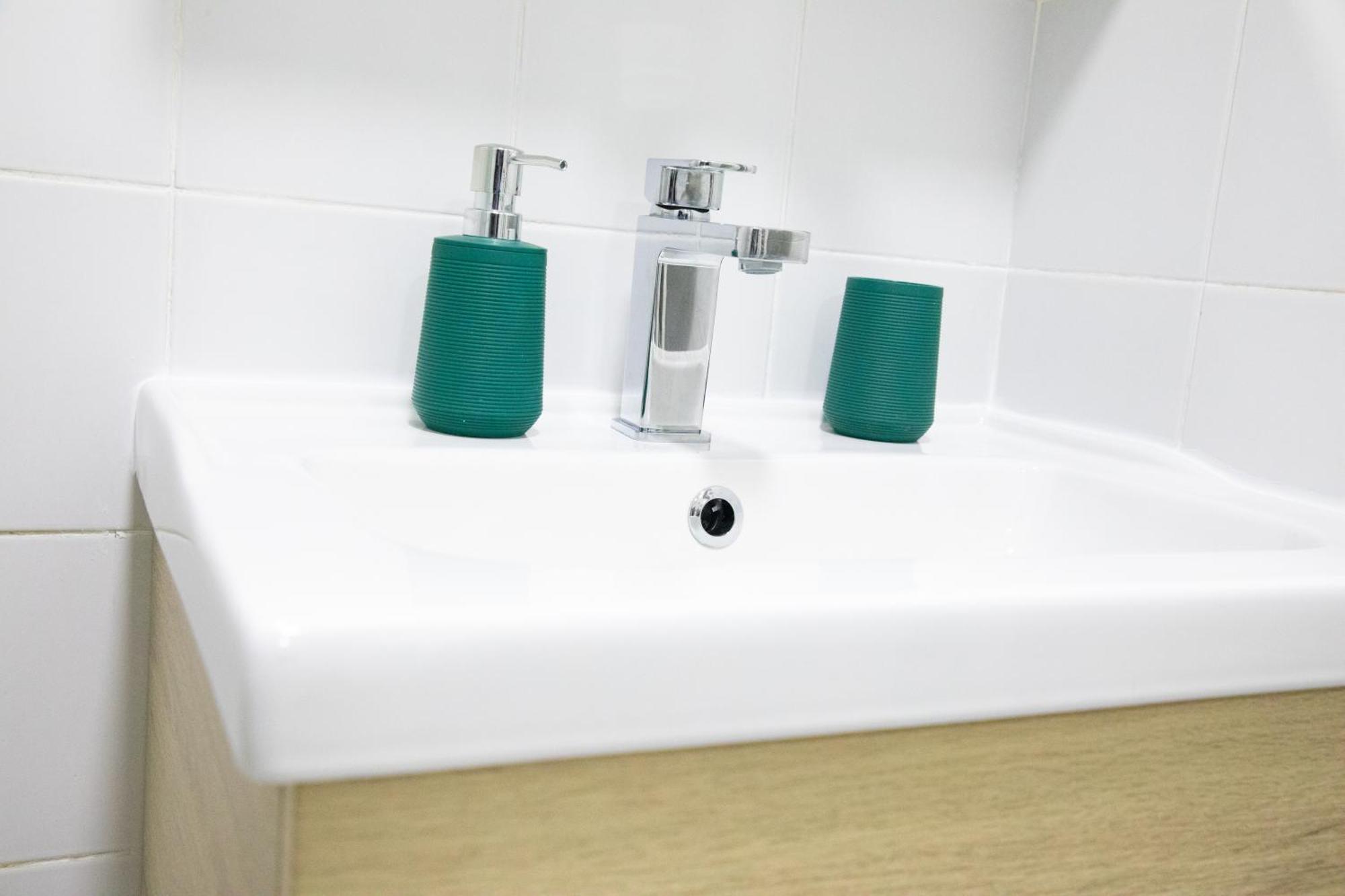 Le Relax Place - Metro 5 Bobigny Luaran gambar